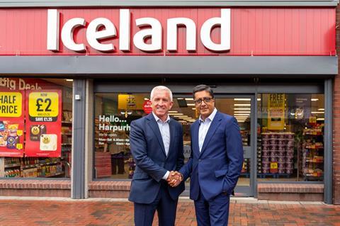 Exclusive - from left, Gordons' Paul Ayre and Iceland's Tarsem Dhaliwal
