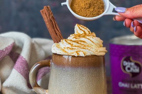 Hot chocolate and chai latte floater & Whipped elderflower cream 2