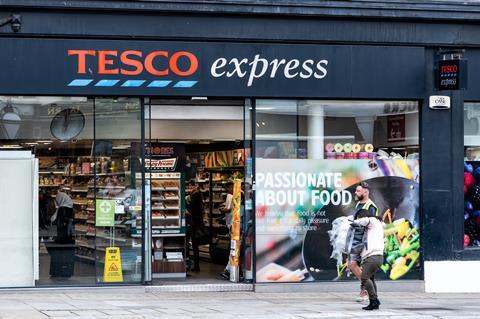 Does Tesco Express Sell Alcohol In 2022? (Full Guide!)