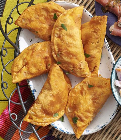 Chicken Empanadas, 6s:150g