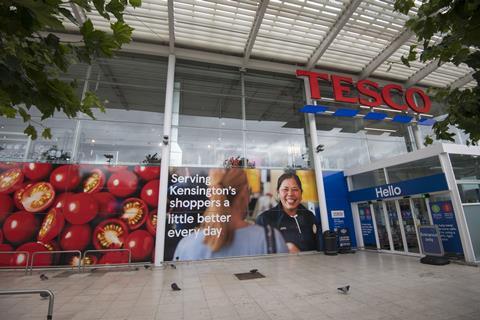 Exterior Tesco Kensington Extra store