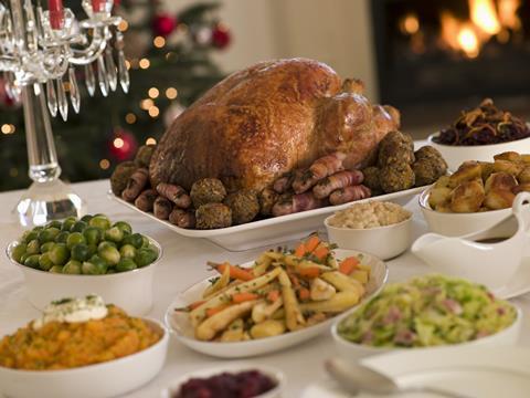 Roast dinner Christmas GettyImages-84468670