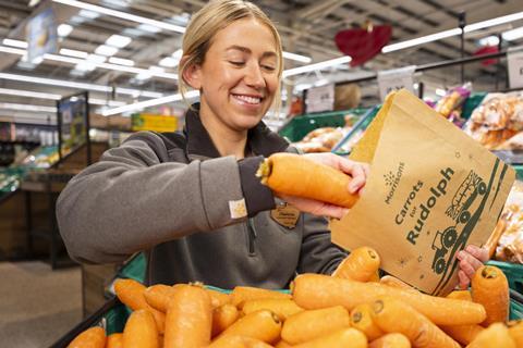 Morrisons offering free carrots this christmas