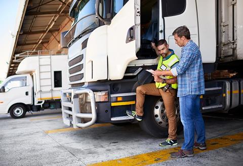 Lorry check customs GettyImages-545806984