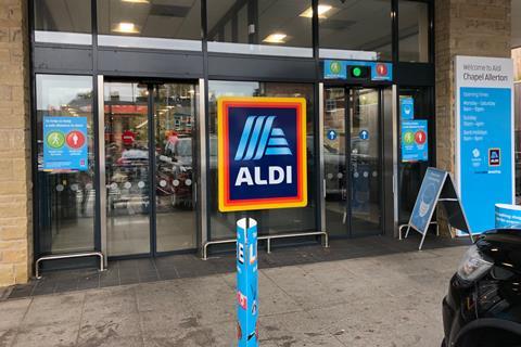 Aldi traffic light