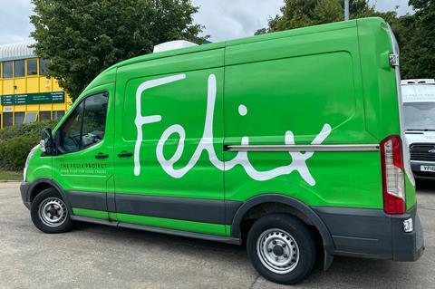 Felix Van shot