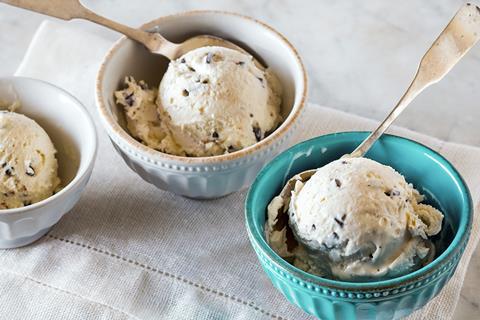 vanilla choc chip ice cream