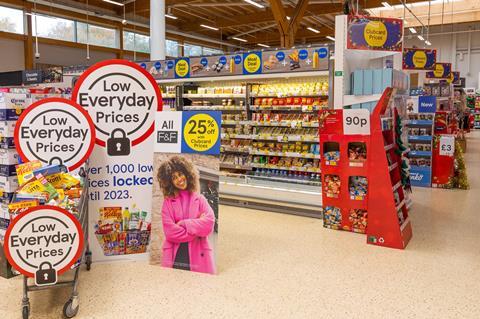 Tesco comes out top in high-scoring week for service, Grocer 33