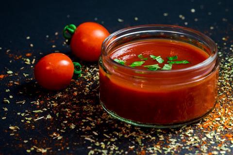 sauce ramekin