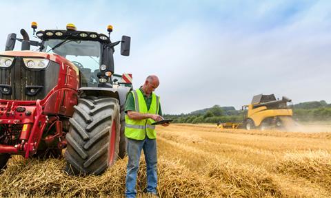 farmer farming tractor tech gps