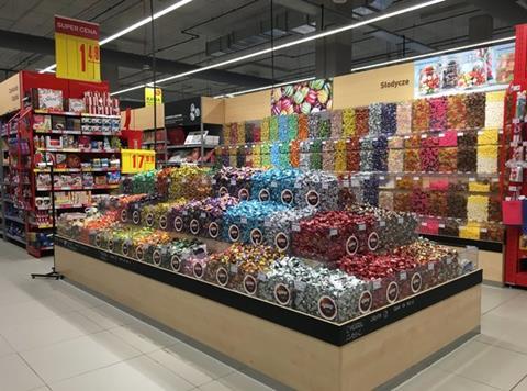 carrefour poland confectionery aisle