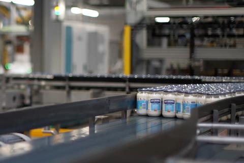 Hellmann's Light Mayonnaise on the Production Line