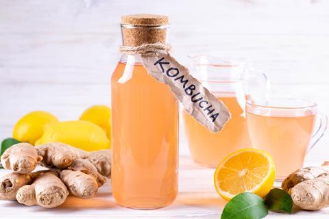 Kombucha GettyImages-1285060899