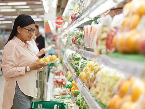 shopper customer fruit and veg packaging