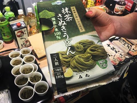 Green tea noodles