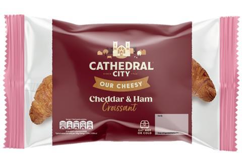 cathedral city SUMMIT CHEDDAR AND HAM CROISSANT