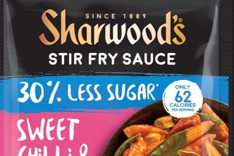 Sharwoods Reduced Sugar Stir Fry Sauce - Sweet Chilli & Garlic