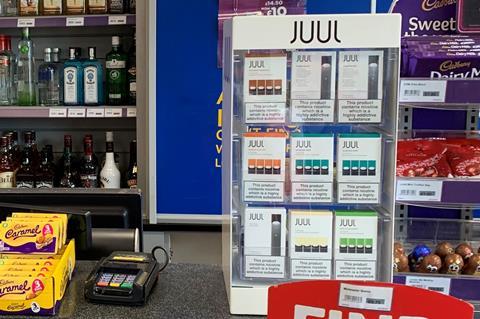 JUUL in store