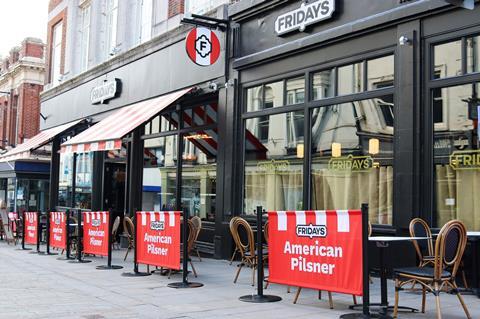 TGI Fridays Lincoln Exterior