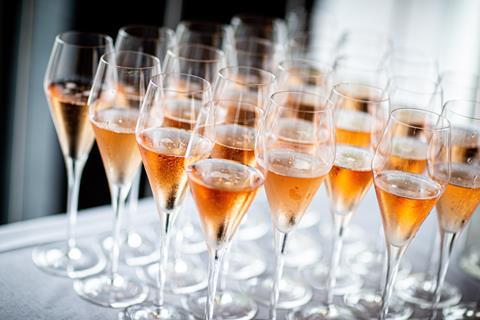 pink rose champagne bubbly fizz