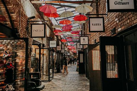 9427492098_Q2-Consumer-Navigator_Grocer-Asset-01