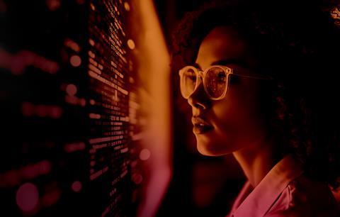 GirlScreenColBurn RS