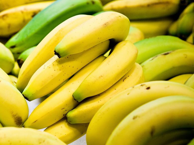 Aldi agreement to pay more for bananas not enough, insist farmers